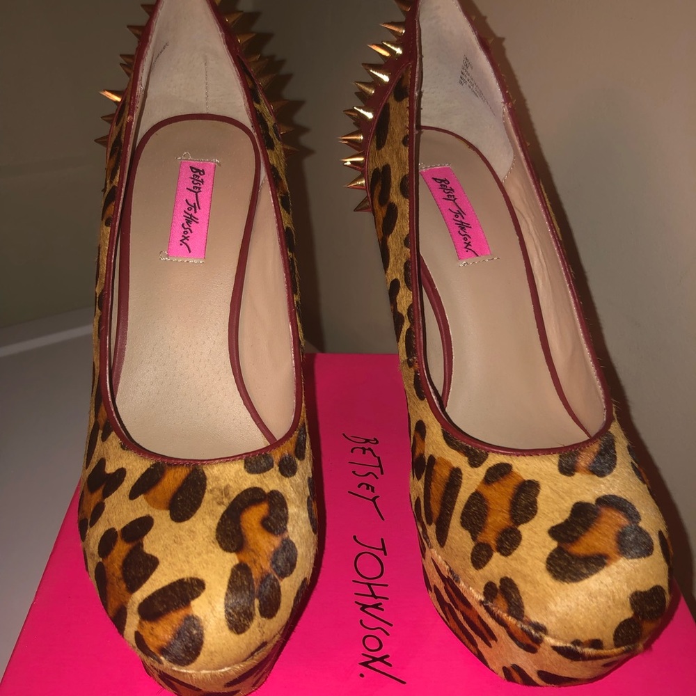 Betsy Johnson heels